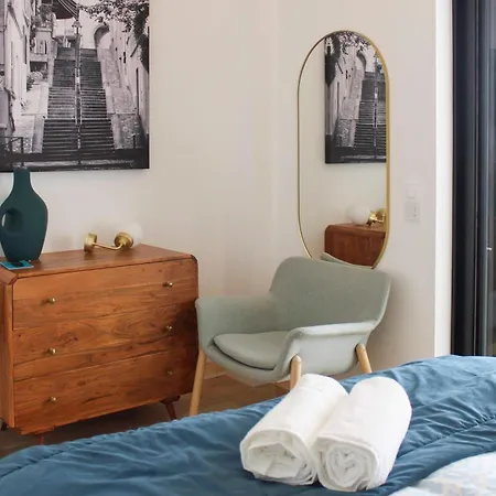 Duplex - Close To Place De La Bastille